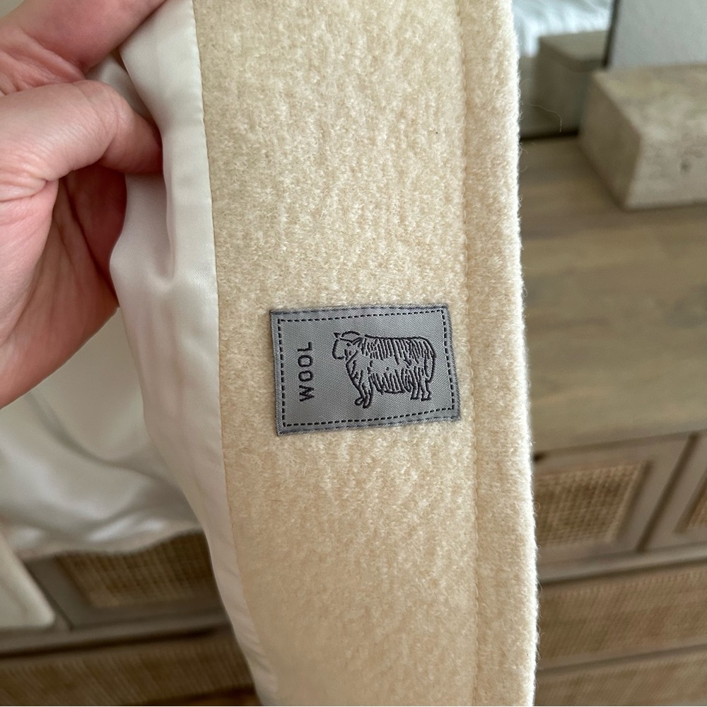 Blarney Beige 100% Wool Coat Sz Large - Picture 6 of 9